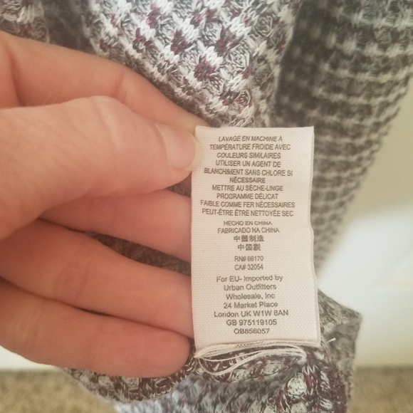 NWOT! Free People Bk Cropped Sweater Wine sz SM - Picture 5 of 7